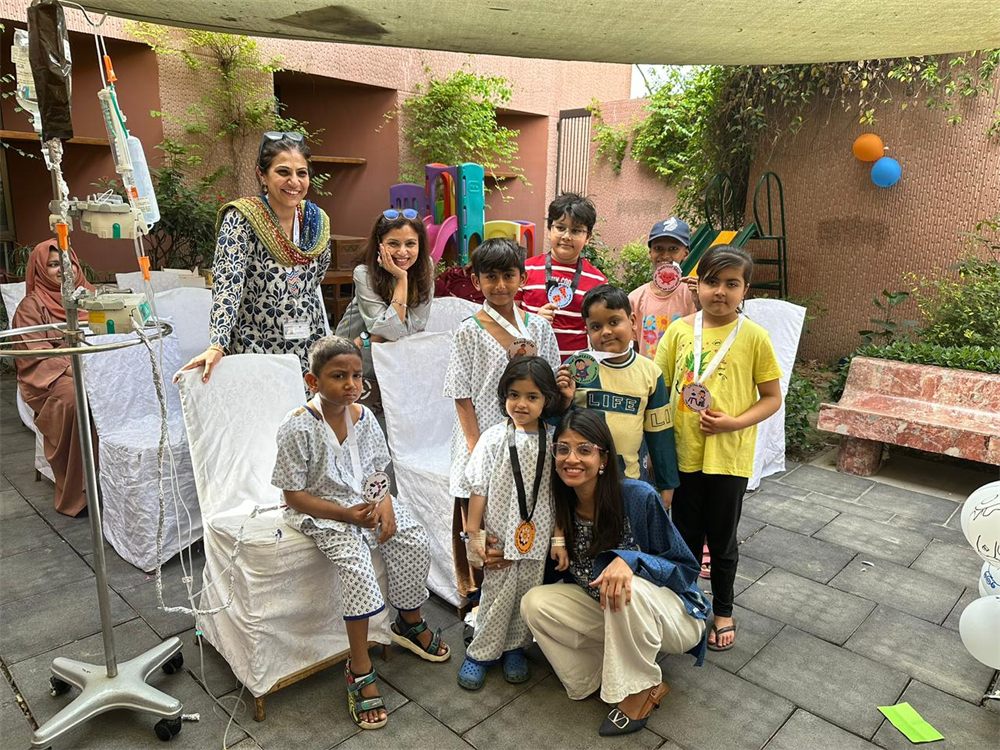 TDF, in collaboration with Umeed Par and AKUH, launched Project Taaleem, bringing bedside learning to children undergoing cancer treatment